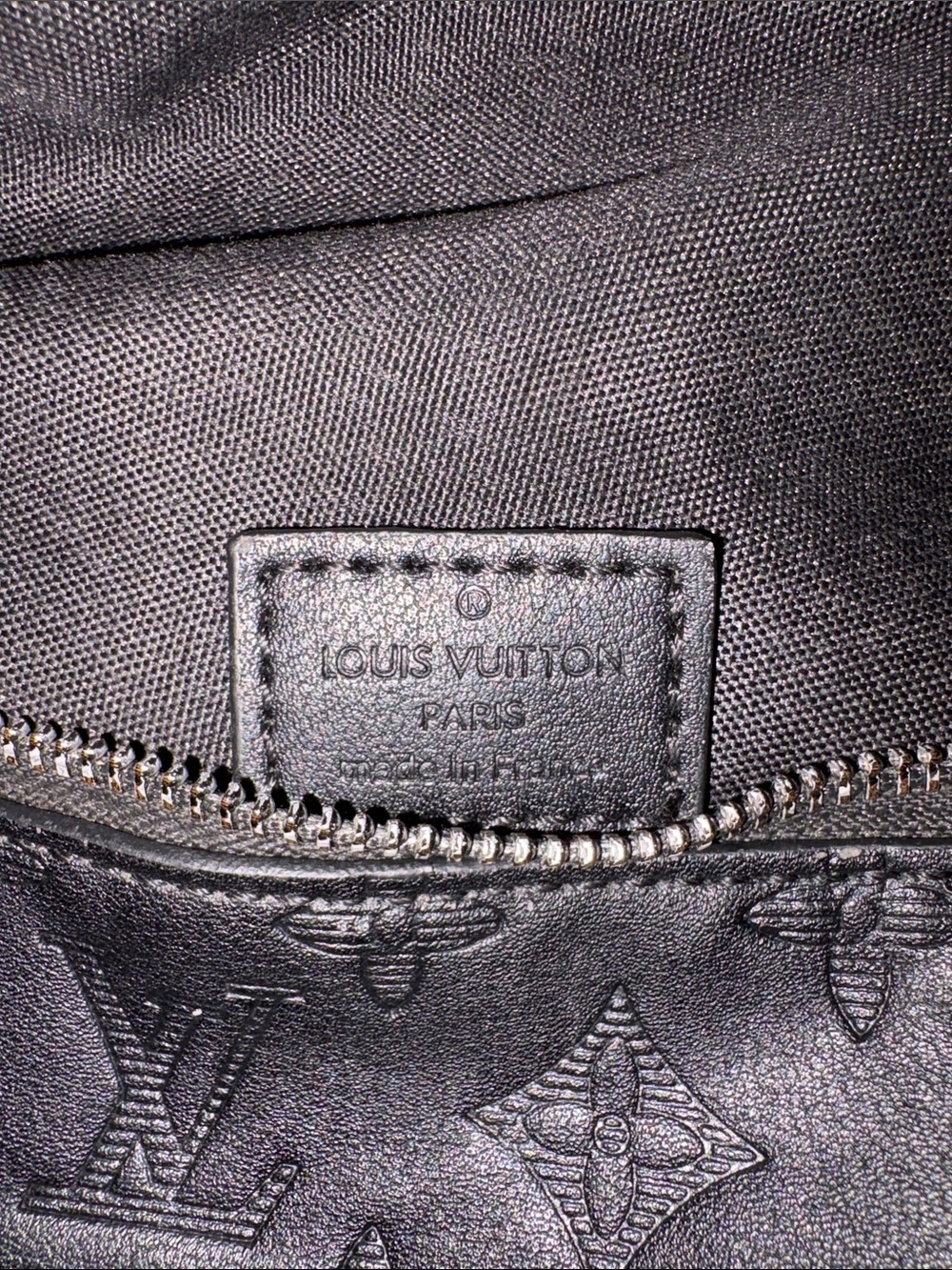 Louis Vuitton Discovery Bumbag Monogram Shadow calf leather MM - Picture 11 of 12